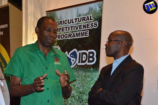 Hutchinson Emphasises Agriculture-to-Growth-2-640x425