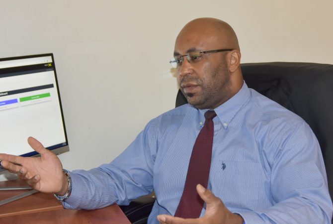Andre-Williams-JSWIFT-670x450 (1)